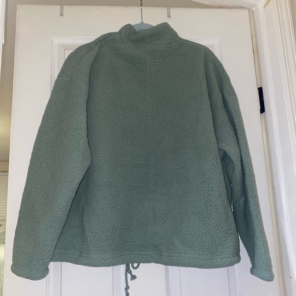 Nike Therma-Fit Sweater - Picture 2 of 3